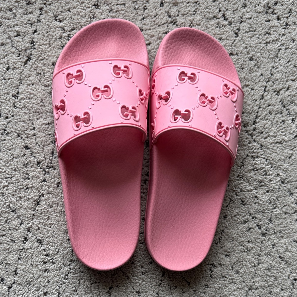 Authentic Gucci Women’s Pink Logo Slide Sandals size 41 Women’s 10